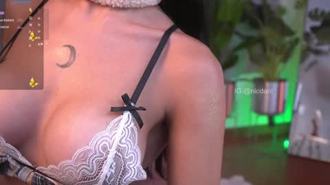 Dani 3 online show from December 26, 9:26 pm