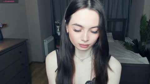 Nicole online show from February 27, 7:46 pm