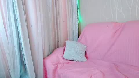 Snapshot of nicky_oli chatting on March 11, 1:45 pm nicky_oli online show from March 11, 1:45 pm