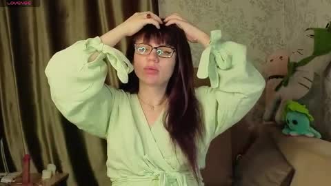 Nicky Weekends online show from April 4, 8:57 am