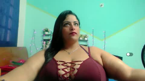 Snapshot of nickyribeiro chatting on September 28, 11:48 am nickyribeiro online show from September 28, 11:48 am