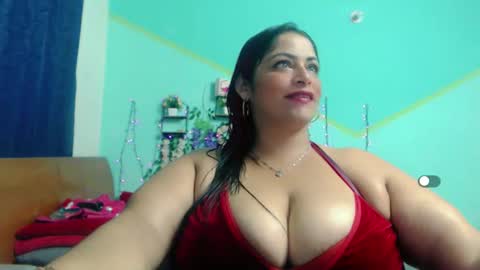 Snapshot of nickyribeiro chatting on October 19, 2:57 am nickyribeiro online show from October 19, 2:57 am