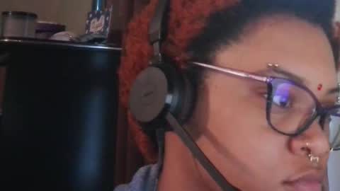 nickythehawtie online show from March 3, 2:01 pm