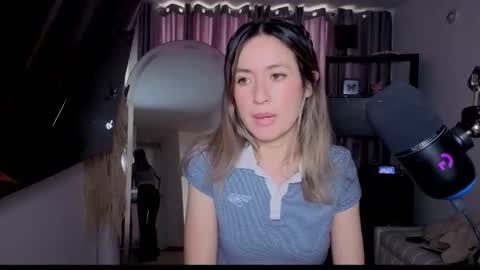 Nicky online show from March 27, 5:46 pm