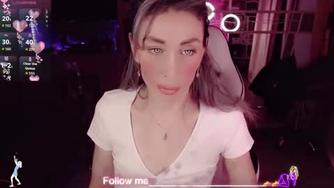 Nicole online show from February 6, 8:56 pm