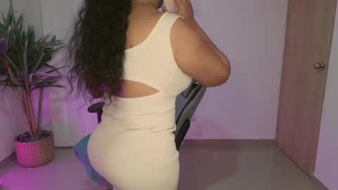 nicole_lushh online show from January 5, 5:27 pm