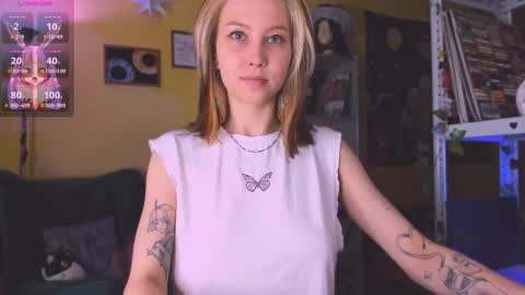 Nicole online show from October 4, 11:20 pm