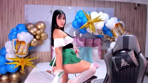 nicolee19_ online show from September 25, 11:09 am