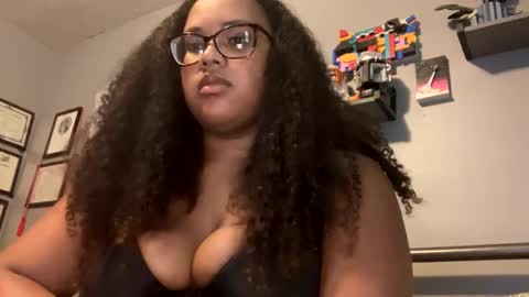 Snapshot of nicolette356 chatting on October 7, 9:08 pm nicolette356 online show from October 7, 9:08 pm