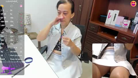 Snapshot of nicolettryan chatting on February 22, 11:57 am Nicolett Ryan online show from February 22, 11:57 am