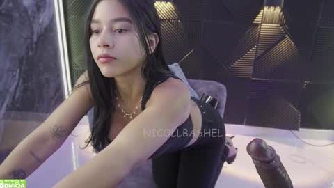 Snapshot of nicollbashel chatting on February 25, 4:03 pm Nicoll Independent model online show from February 25, 4:03 pm