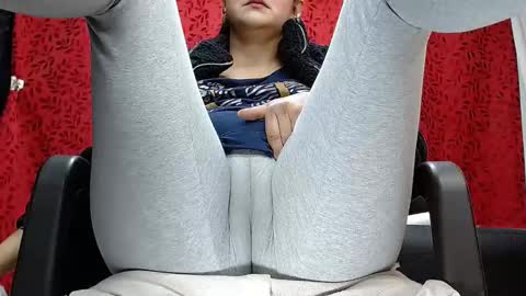 NICOLLE online show from November 15, 9:38 pm