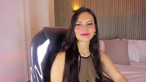 Nicol online show from June 19, 11:46 am