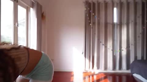 Aurora online show from March 20, 9:14 am