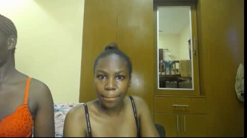 Snapshot of nightnurse_xx chatting on October 12, 3:14 pm Tina online show from October 12, 3:14 pm