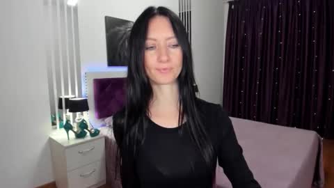 NikaLewis online show from October 2, 4:39 am