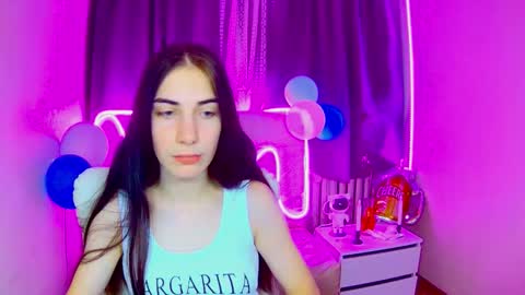 Snapshot of nikastarkk chatting on October 3, 7:24 am nikastarkk online show from October 3, 7:24 am