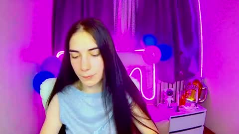 Snapshot of nikastarkk chatting on October 1, 6:51 am nikastarkk online show from October 1, 6:51 am