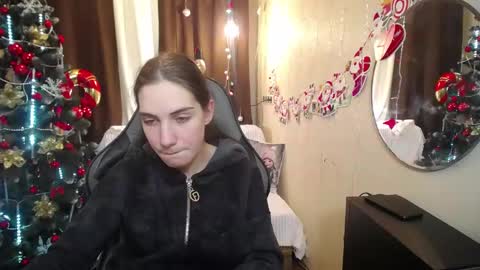 Snapshot of nikastarkk chatting on December 16, 9:09 pm nikastarkk online show from December 16, 9:09 pm