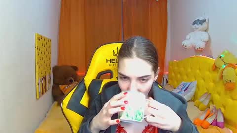 Snapshot of nikastarkk chatting on February 10, 7:17 pm nikastarkk online show from February 10, 7:17 pm