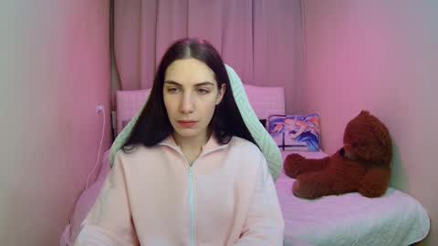 nikastarkk online show from February 16, 7:36 pm