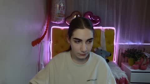 Snapshot of nikastarkk chatting on March 7, 7:49 pm nikastarkk online show from March 7, 7:49 pm