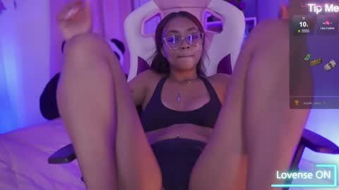 NIKERLY online show from April 28, 12:31 pm