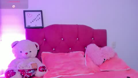 Nikii  online show from January 5, 10:57 pm