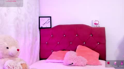 Nikii  online show from September 11, 2:12 am