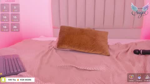 NIkki Angel online show from November 1, 10:58 pm