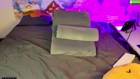 Kitty Chatte online show from January 13, 9:52 pm