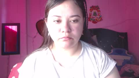 Snapshot of nikkirous_ chatting on October 19, 2:08 pm Nikkirous online show from October 19, 2:08 pm
