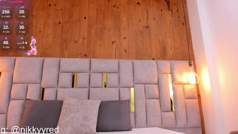 nikky_red__ online show from April 6, 4:46 am