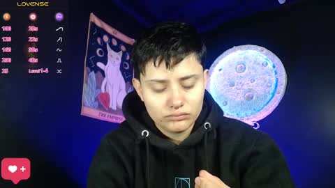 Nikky online show from November 24, 1:02 pm