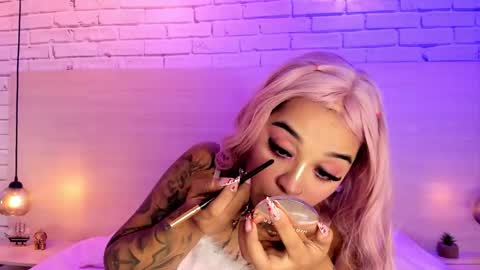 Nikky Dean online show from October 30, 3:42 am