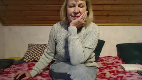 Nikole1 online show from November 15, 1:45 pm