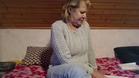 Nikole1 online show from November 24, 12:40 pm