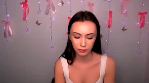 nikonara_ online show from April 5, 2:27 pm