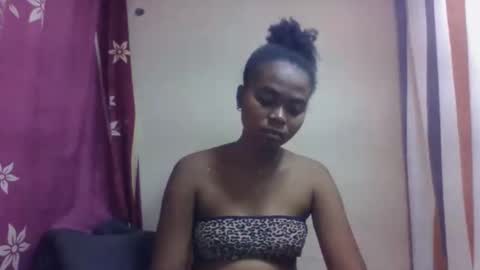 nilah online show from September 27, 9:27 am