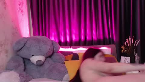 Nina online show from March 25, 7:33 am