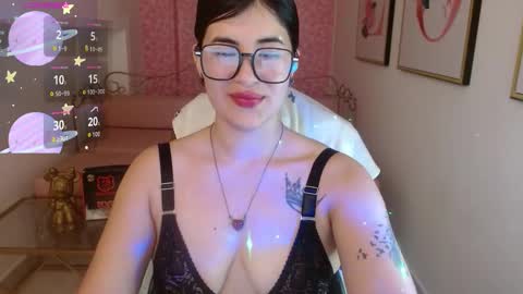 Nina online show from March 18, 2:00 pm