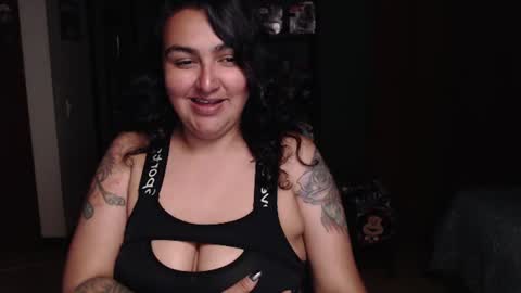 Nina Moon online show from July 3, 3:45 am