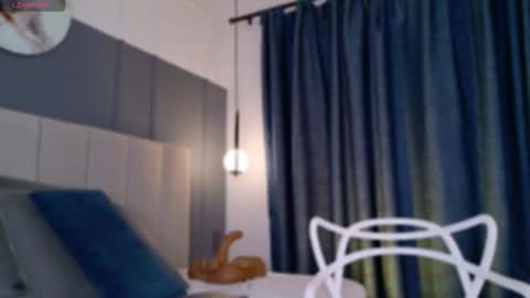   Nina  online show from January 5, 5:27 pm