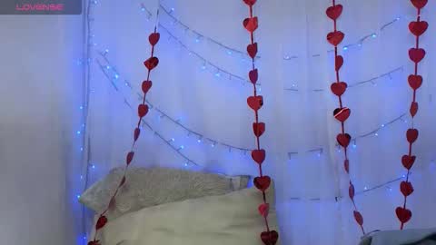 Ninaa fox online show from March 2, 4:25 pm