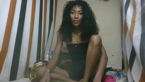 ninaeaa online show from January 11, 5:45 am