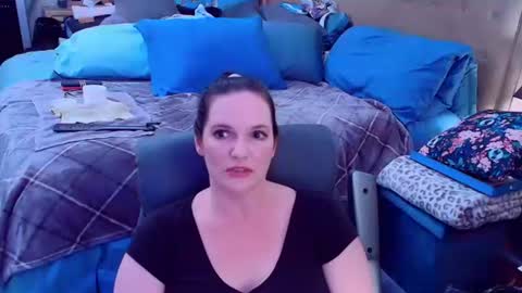 Nina Jaymes online show from February 27, 2:00 am