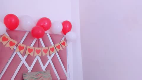 Nina online show from February 13, 6:37 am