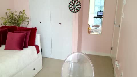 NinaOneil online show from February 27, 9:36 pm