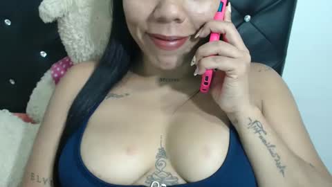 Snapshot of ninapalmer chatting on December 5, 7:49 pm Ninapalmer online show from December 5, 7:49 pm