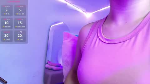 Nina online show from December 14, 11:38 am